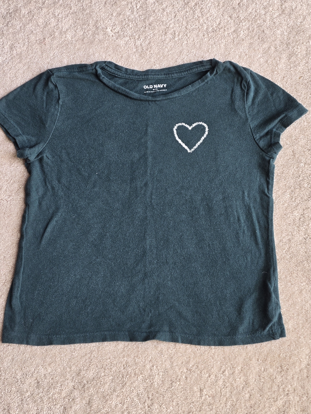 Old Navy Girls' Dark Green Heart Short Sleeve Tee